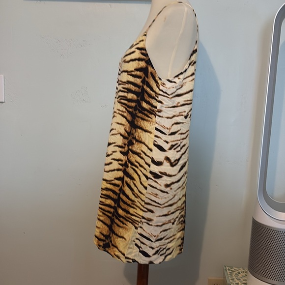 Acacia Animal Print spaghetti strap dress - Picture 7 of 8